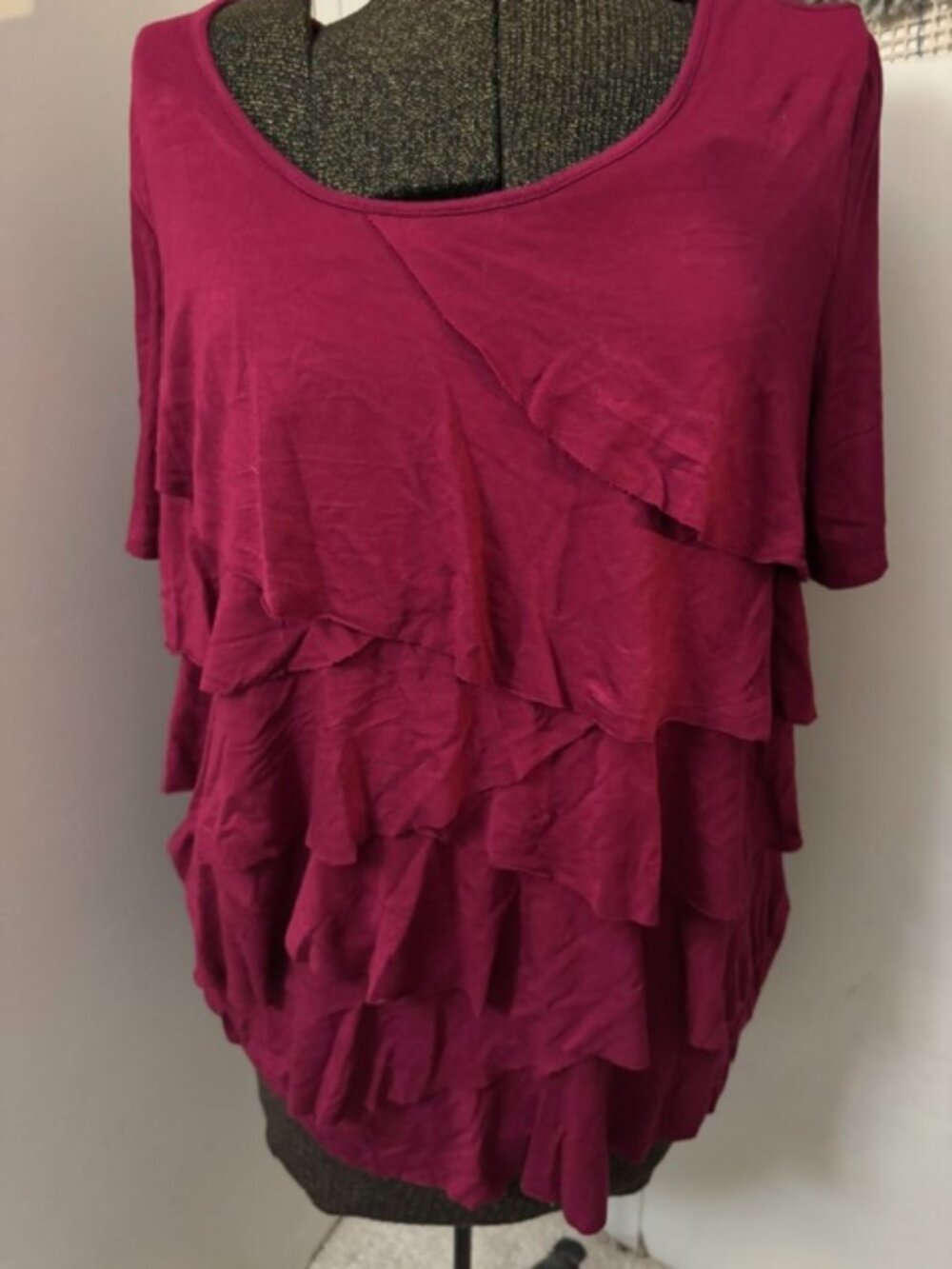 Leebe 2X Women's Short Sleeve Solid Ruffle Blouse